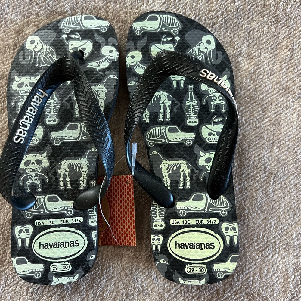 Havaianas Kids Flip Flop Black Phosphorous Bones Size 13 (EUR 31/2) Brand New